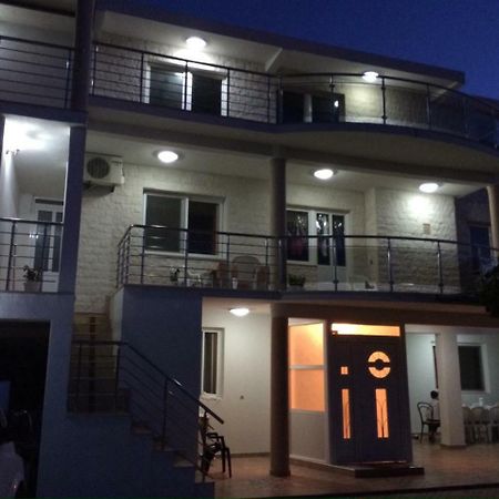 Apartments Melbourne Ulcinj Extérieur photo