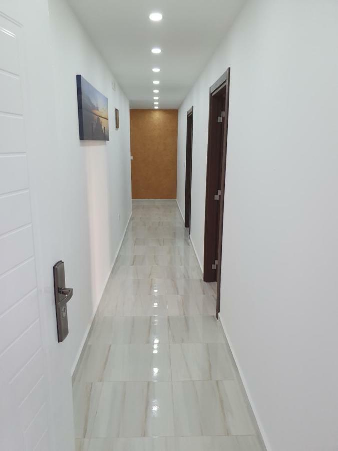 Apartments Melbourne Ulcinj Extérieur photo