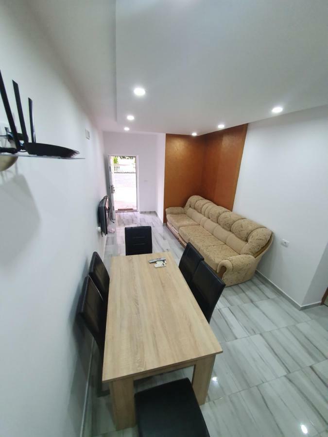 Apartments Melbourne Ulcinj Extérieur photo