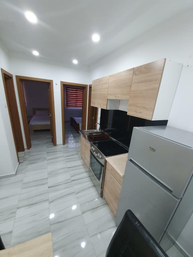 Apartments Melbourne Ulcinj Extérieur photo